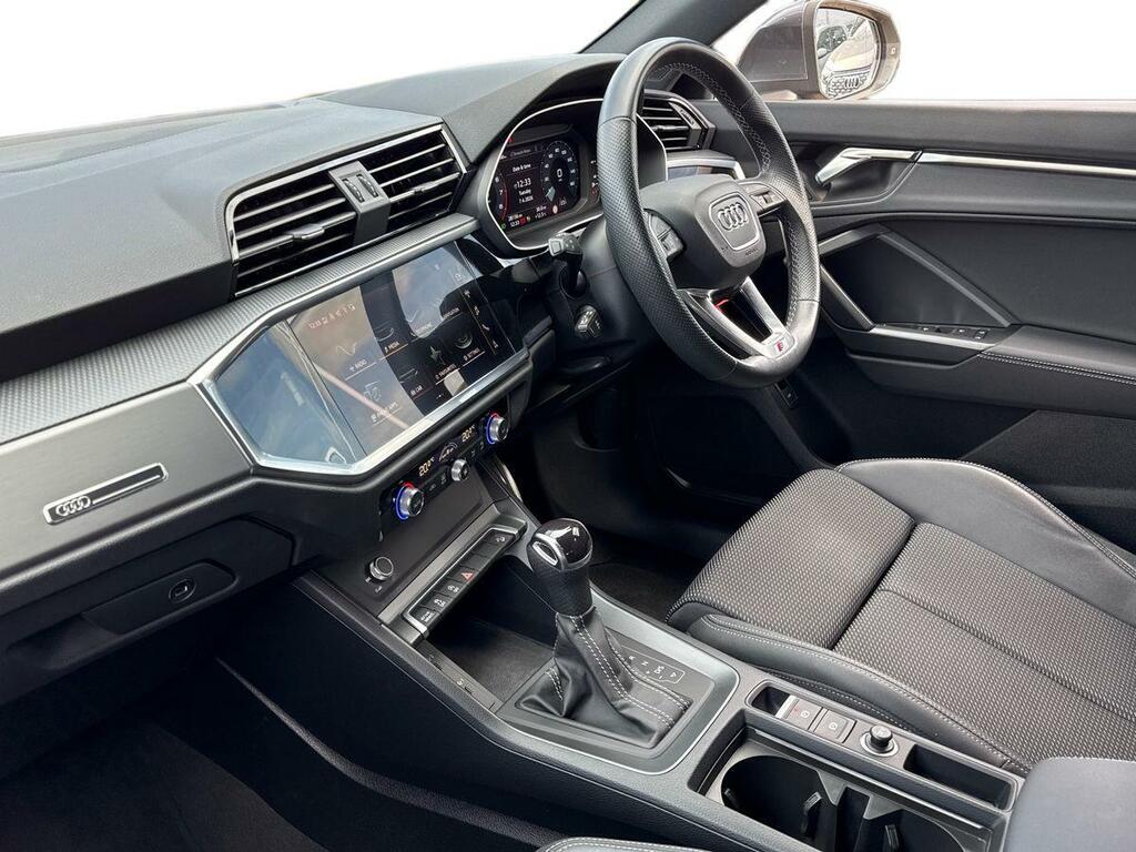 Audi Q3 S Line 35 Tfsi 150 Ps S Tronic Grey #2