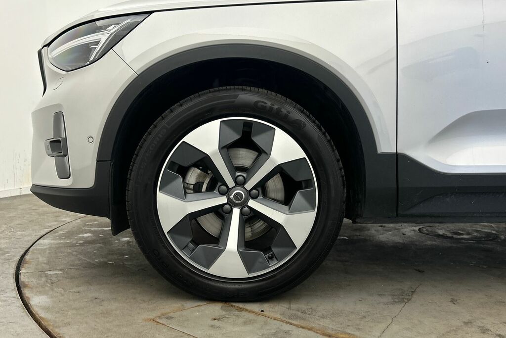 Volvo XC40 Ultimate, B4 Mild Hybrid, Dark Silver #5