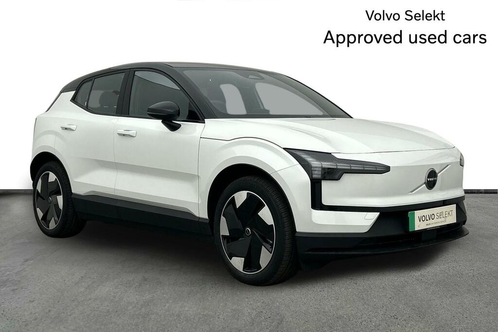 Volvo EX30 Plus, Twin Motor Performance, White