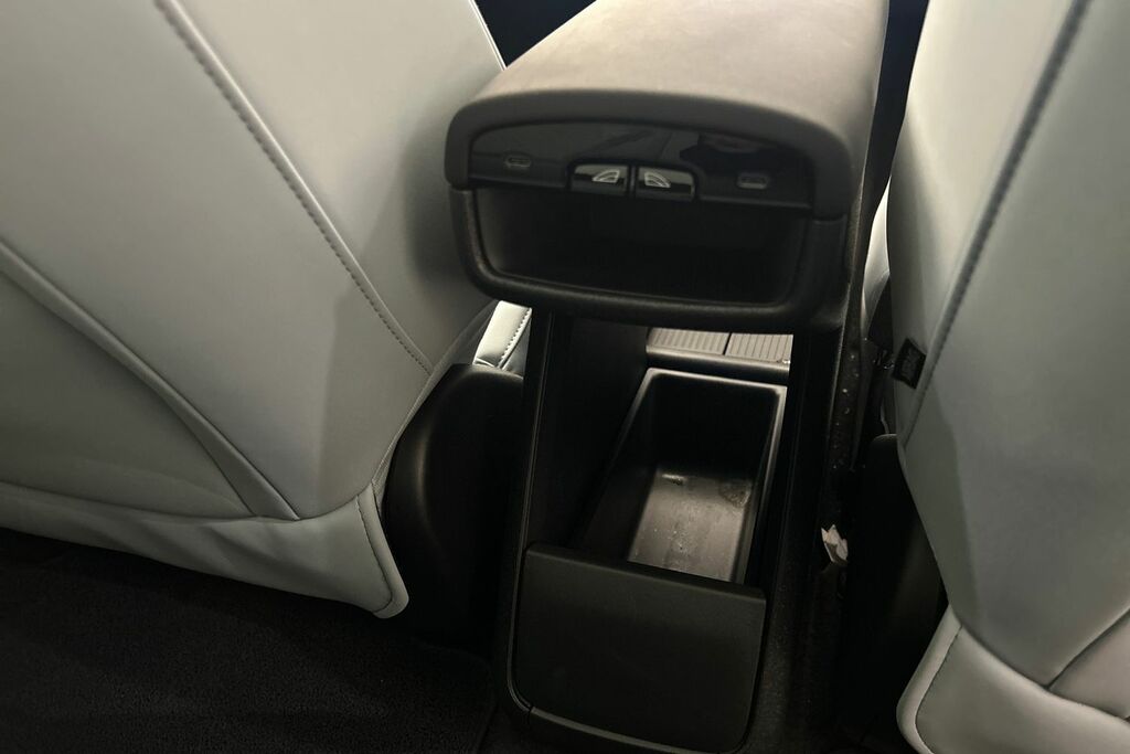 Volvo EX30 Ultra, Twin Motor Performance, Blue #26