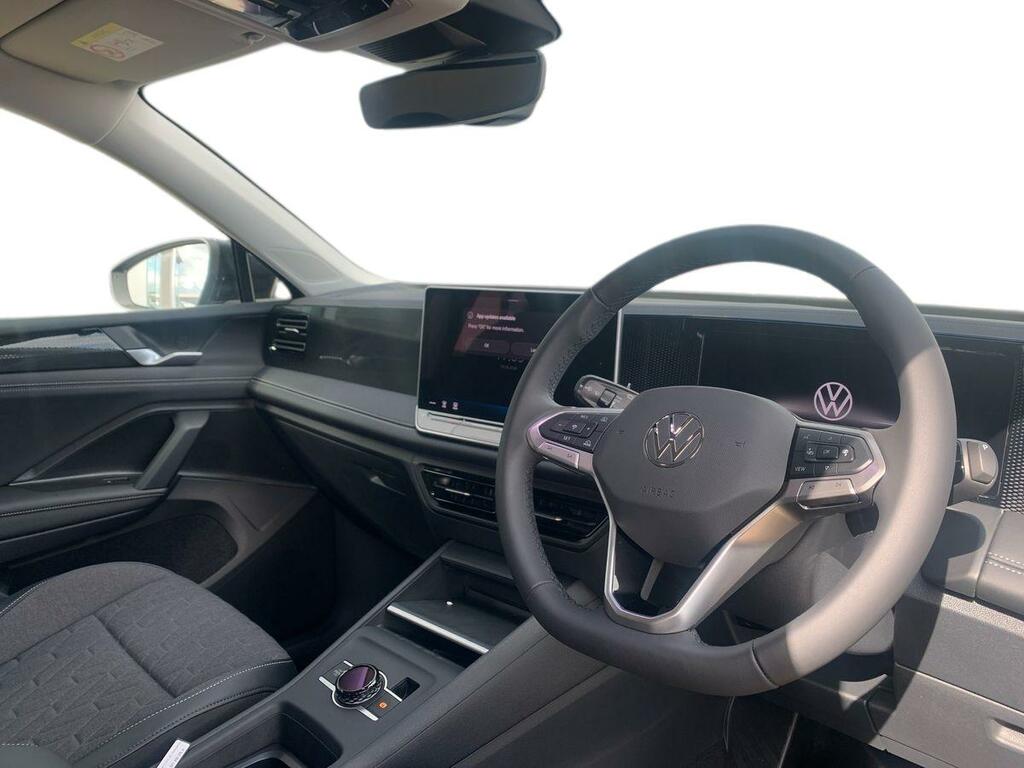 Volkswagen Tiguan 1.5 Etsi 150 Match Dsg Black #6