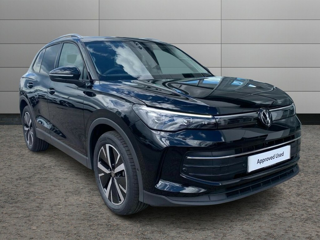 Volkswagen Tiguan 1.5 Etsi 150 Match Dsg Black