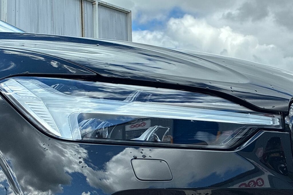 Volvo XC60 B5 P Awd Ultimate Dark Blue #18