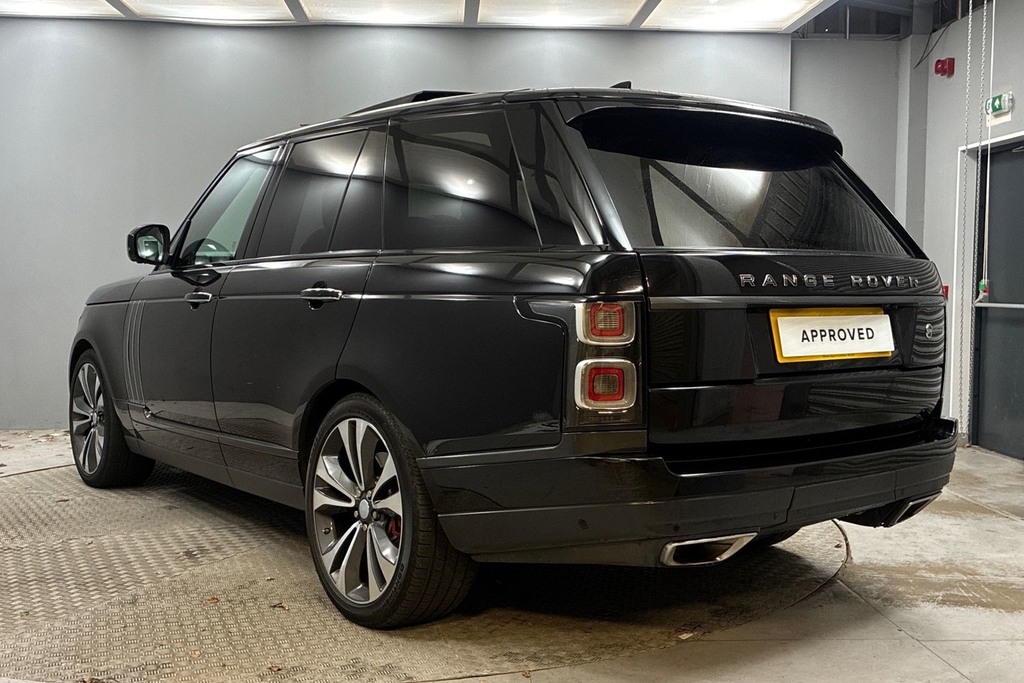 Land Rover Range Rover P565 Dynamic Black #2
