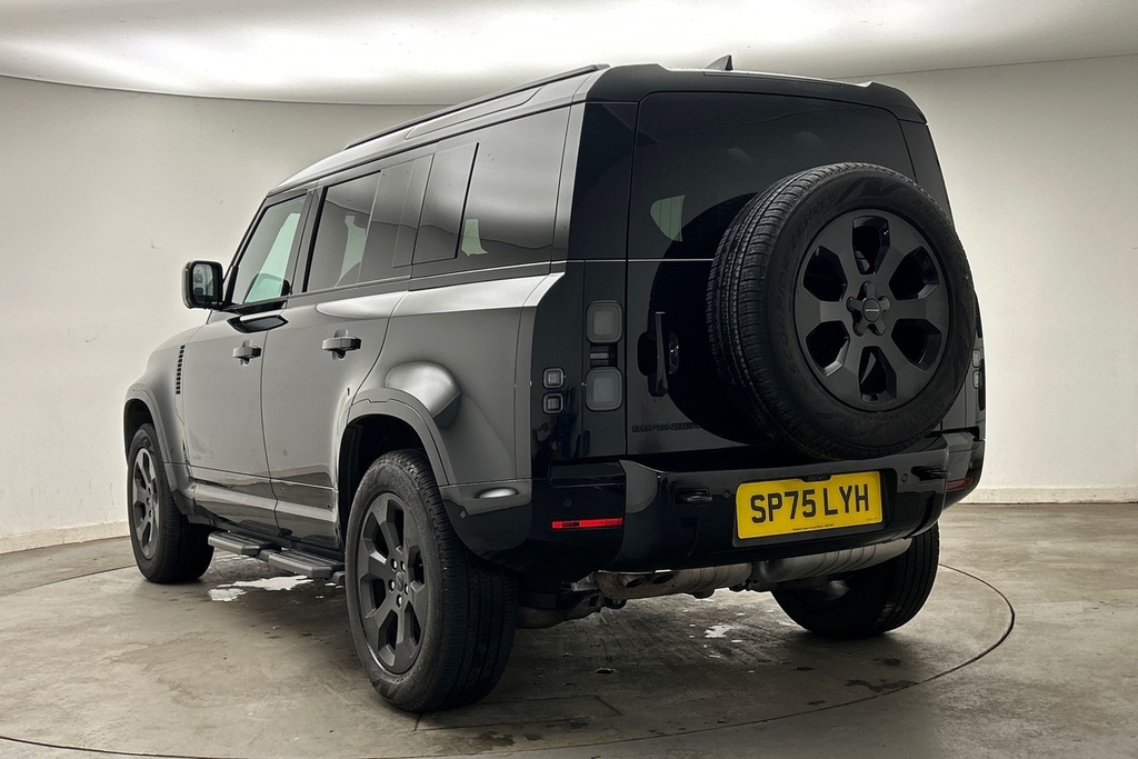 Land Rover Defender 110 D350 110 X-dynamic Se #2