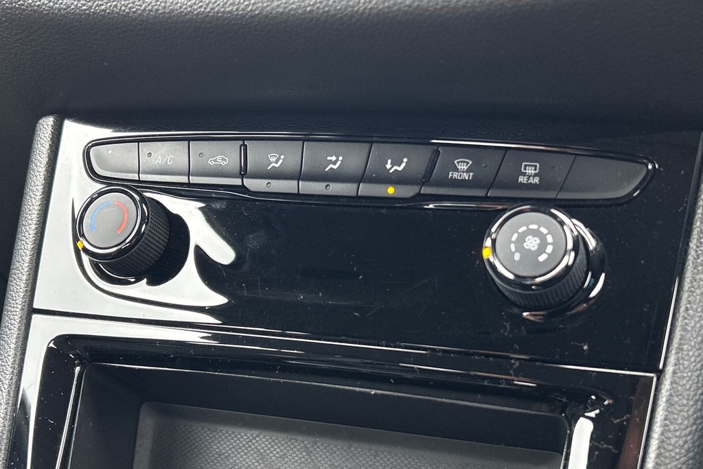 Vauxhall Astra Hatchback Black #18