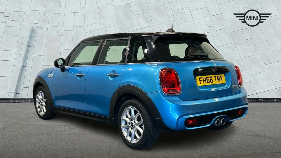 Mini Hatch 5-Door Cooper S FH68TMY Blue #2
