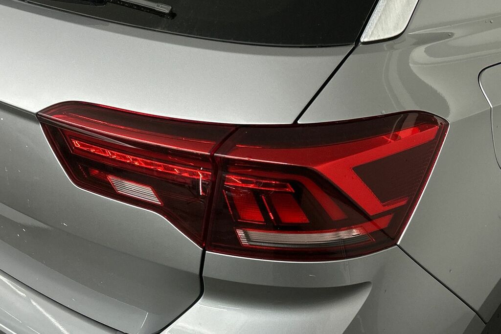 Volkswagen T-Roc Active Black #19