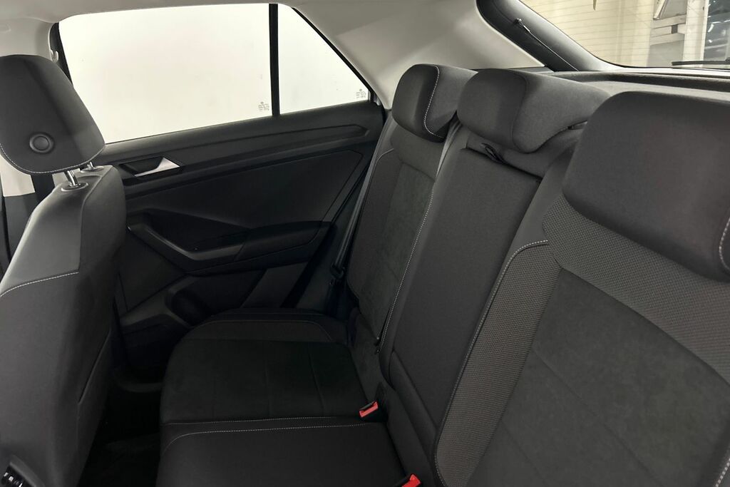Volkswagen T-Roc Active Black #9