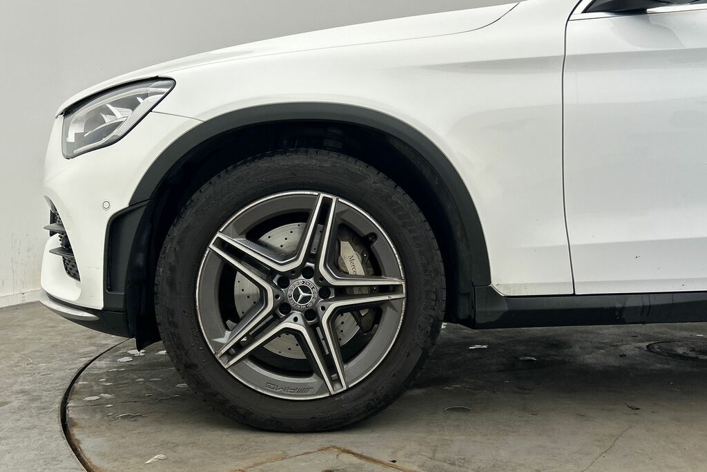 Mercedes-Benz GLC Class 220D 4Matic Amg Line 9G-tronic White #5