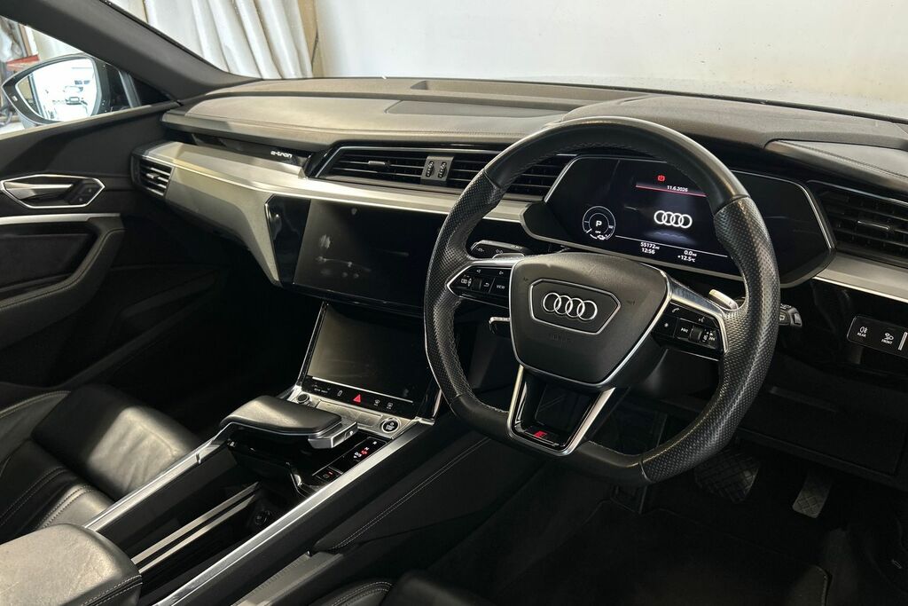 Audi E-tron Black Edition 50 Quattro 230,00 Kw Grey #6