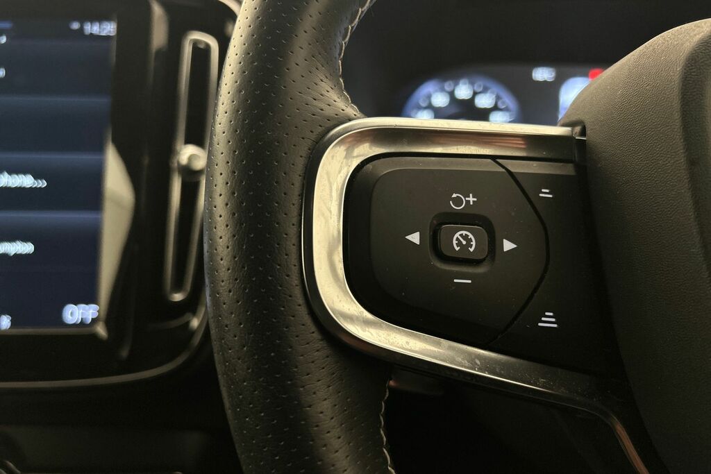 Volvo XC40 D3 Awd R-design Grey #11
