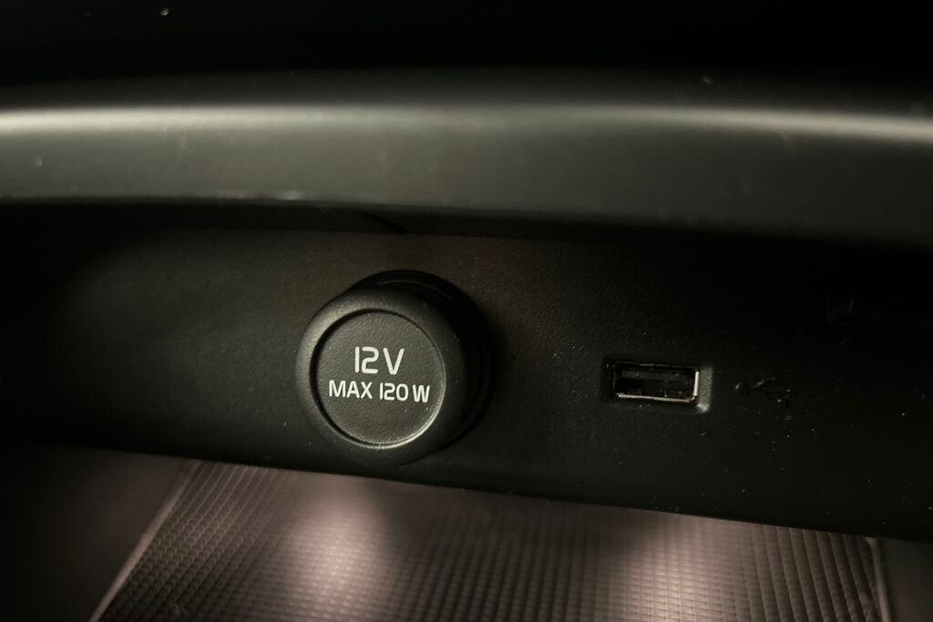 Volvo XC40 D3 Awd R-design Grey #21