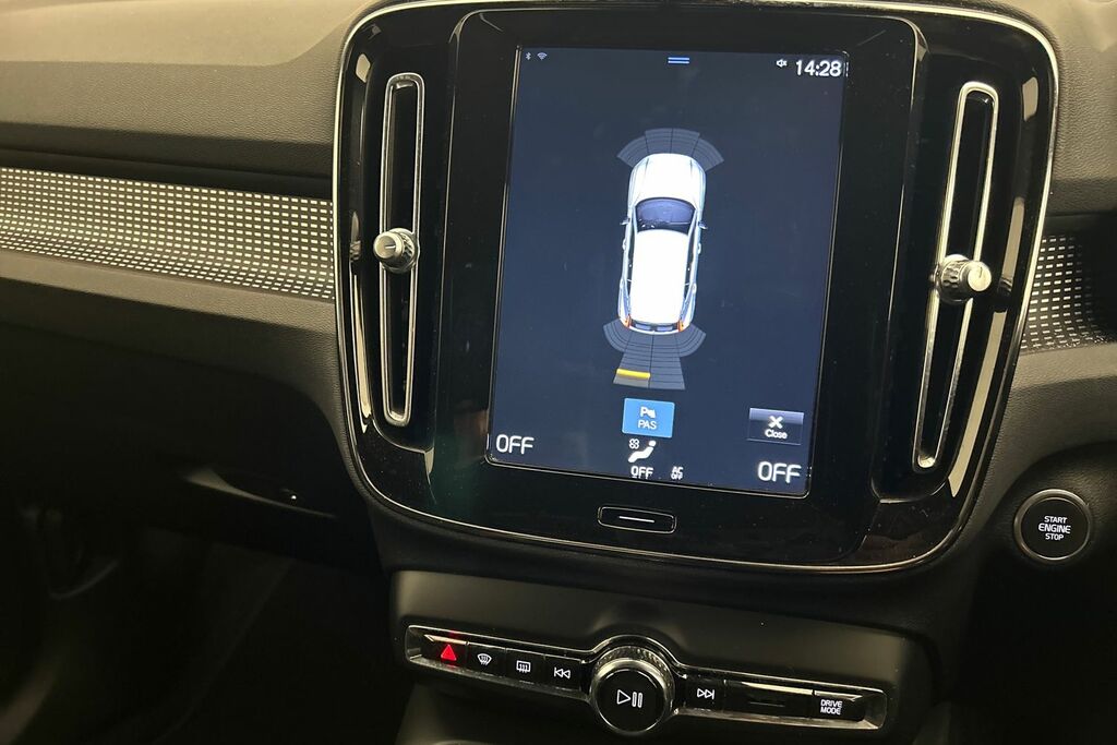 Volvo XC40 D3 Awd R-design Grey #16