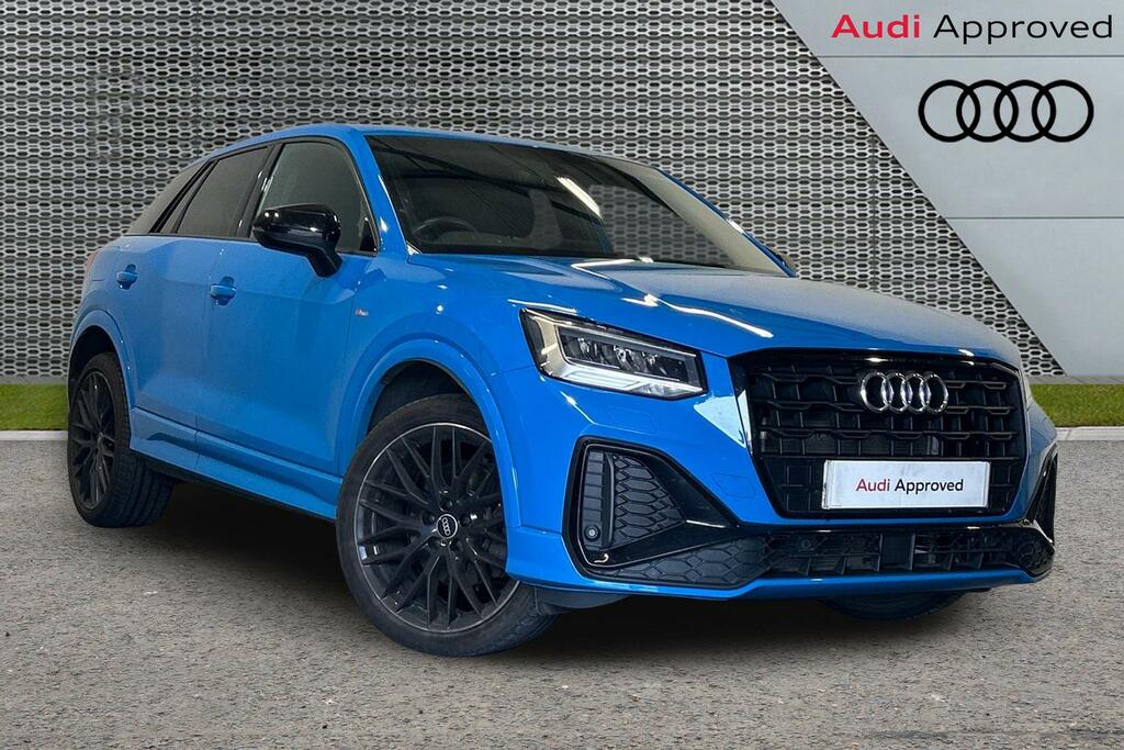 Audi Q2 Black Edition 35 Tfsi 150 Ps S Tronic Blue