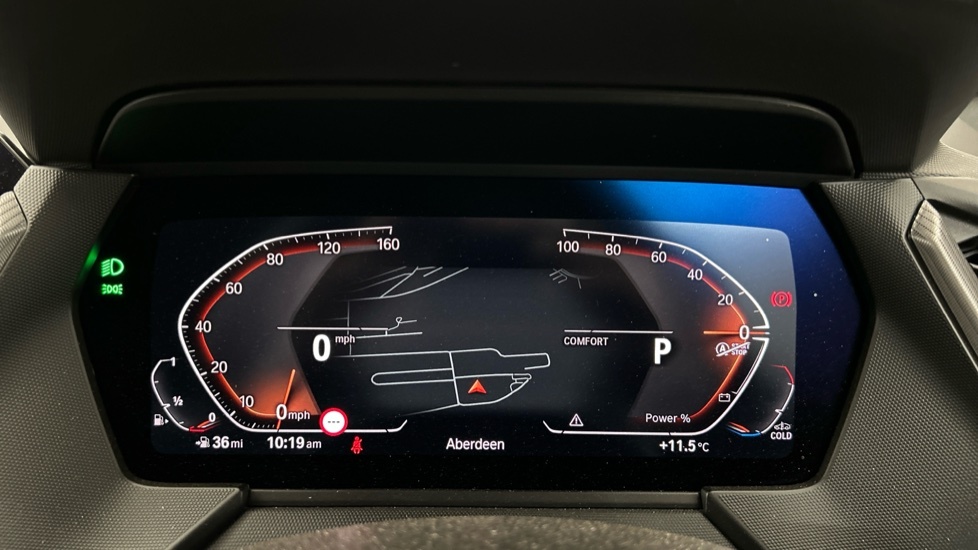 BMW 1 Series Hatchback Black #9