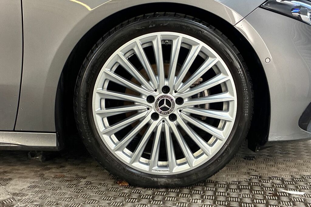 Mercedes-Benz A Class A180 Amg Line Premium Plus SP24OEE Grey #5