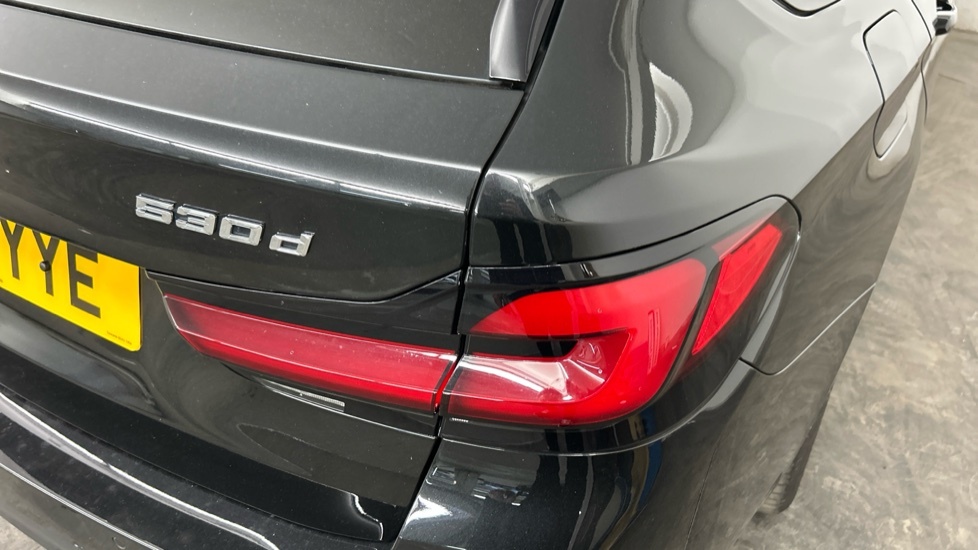BMW 5 Series Black #22