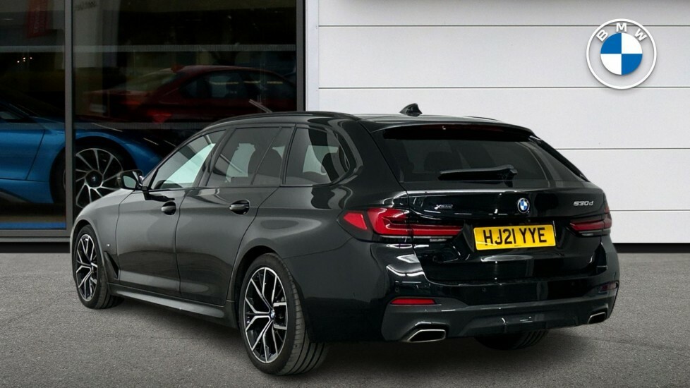 BMW 5 Series 530D Xdrive M Sport Touring Black #2