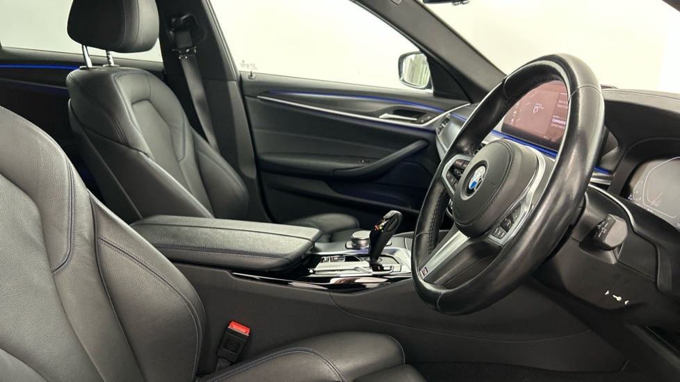 BMW 5 Series Black #11
