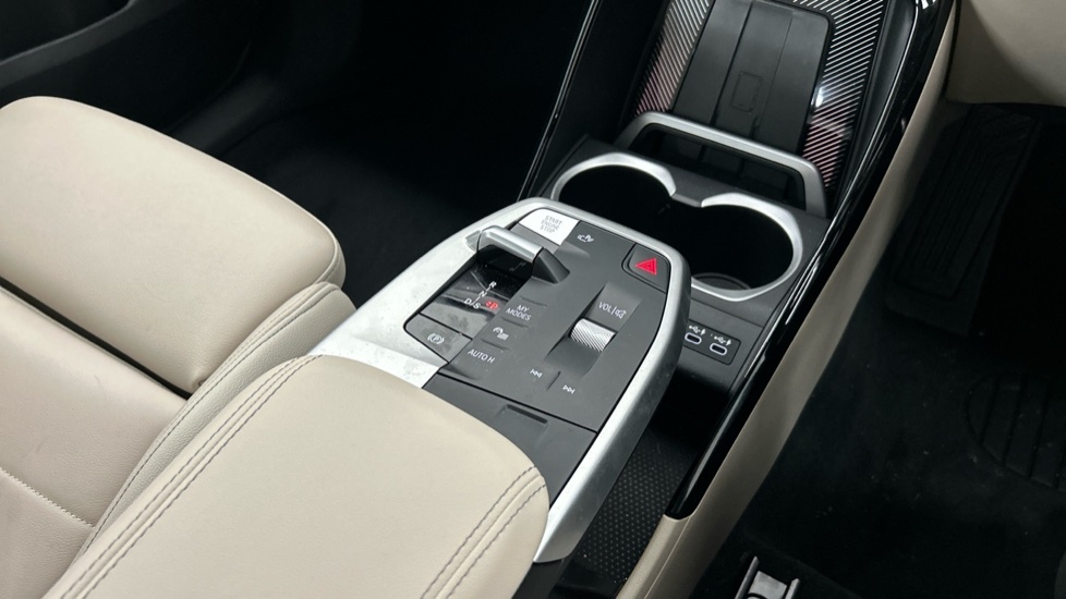 BMW X1 Xline Blue #10