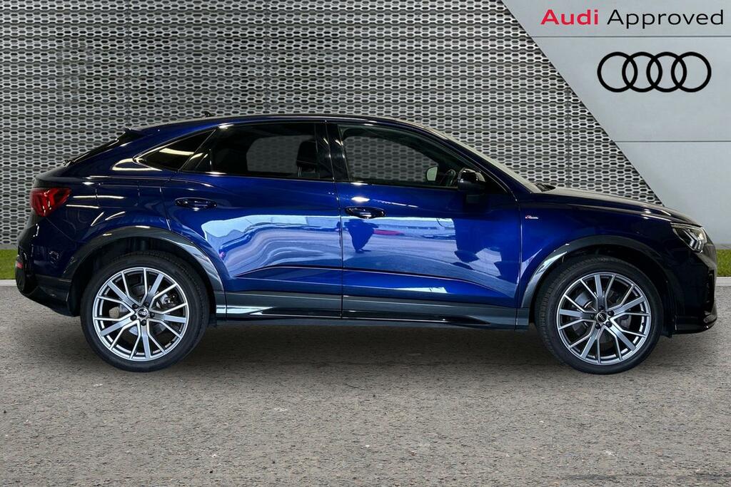 Audi Q3 Black Edition 45 Tfsi Quattro 245 Ps S Tronic Blue #4