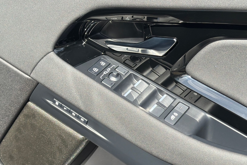 Land Rover Range Rover Evoque Dynamic Se Grey #25