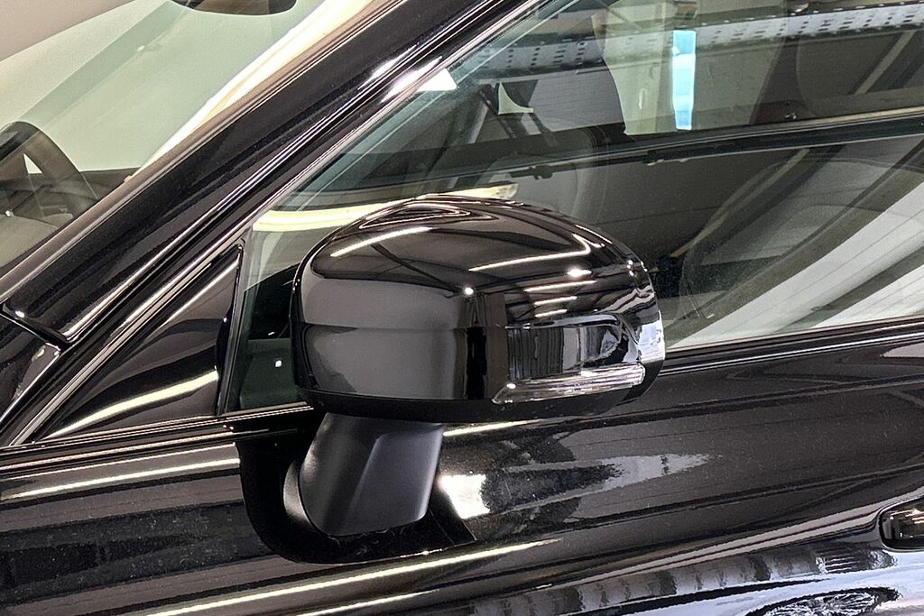 Volvo XC60 Ultimate Blue #19