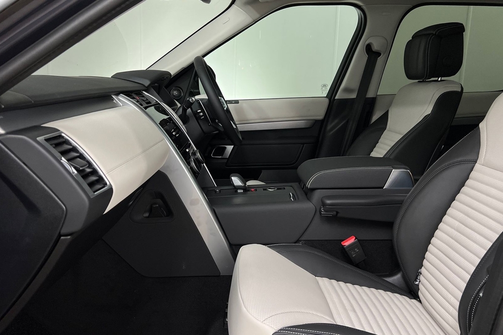 Land Rover Discovery D350 Dynamic Hse Blue #3