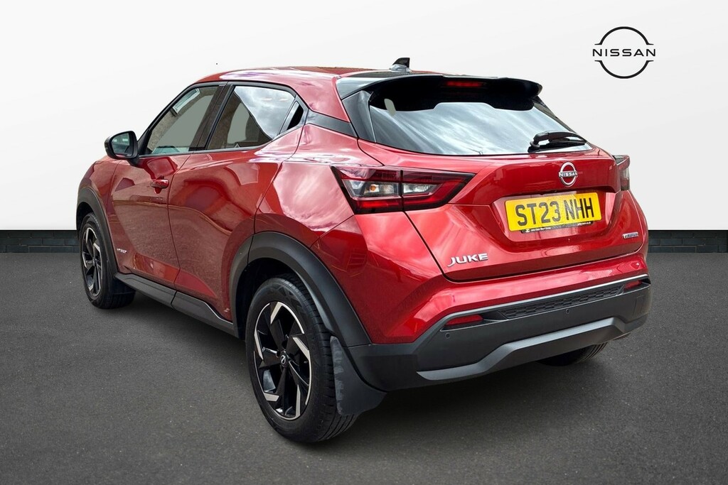 Nissan Juke 1.6 N-connecta Suv Hybrid Euro 6 Red #4