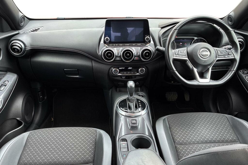 Nissan Juke 1.6 N-connecta Suv Hybrid Euro 6 Red #5