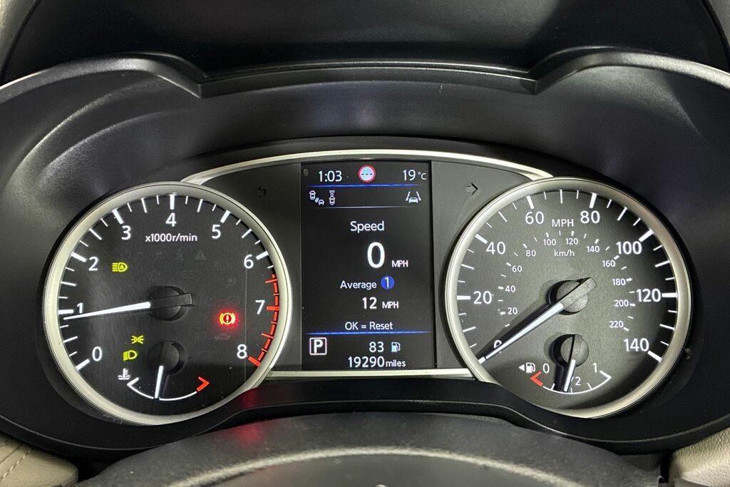 Nissan Micra Acenta White #10
