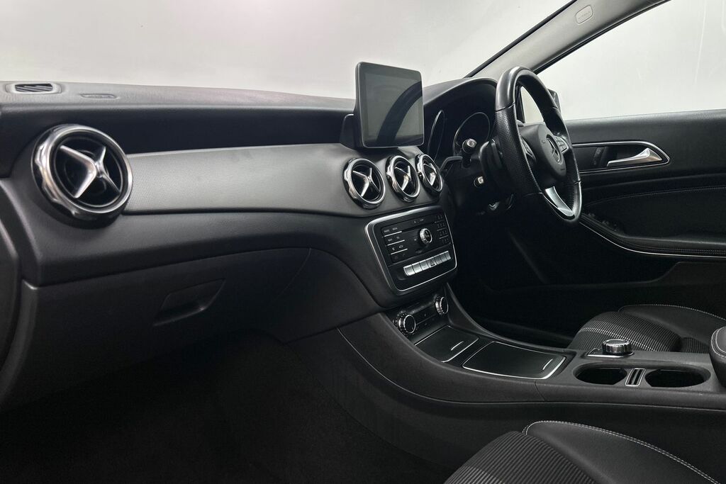 Mercedes-Benz GLA Class 1.6 Gla180 Urban Edition 7G-dct Euro 6 Ss Grey #6