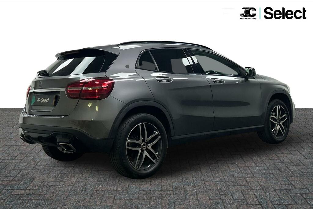 Mercedes-Benz GLA Class 1.6 Gla180 Urban Edition 7G-dct Euro 6 Ss Grey #2