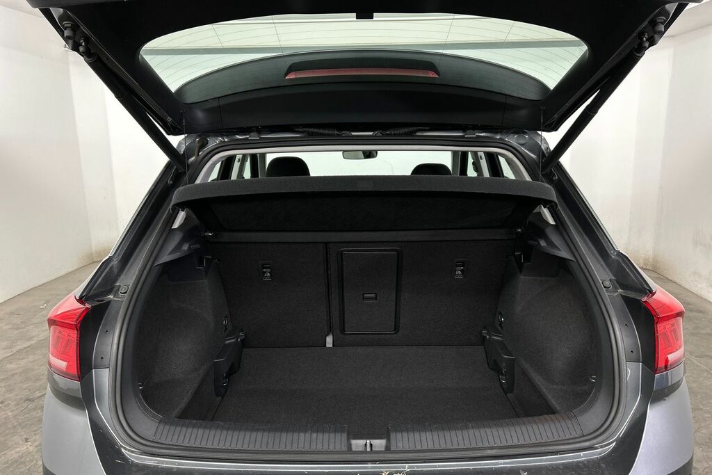 Volkswagen T-Roc 1.5 Tsi Evo Sel White #11