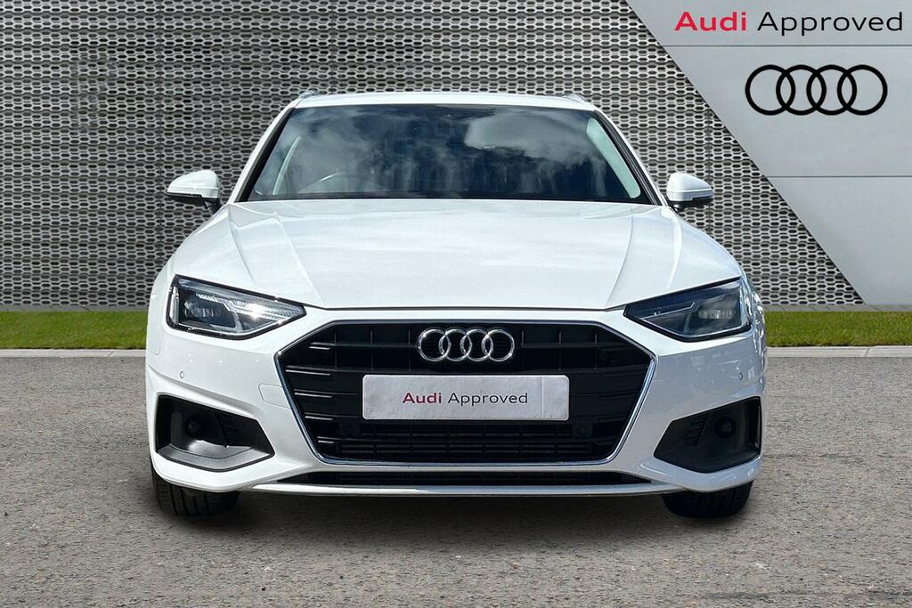 Audi A4 Avant Black Edition Black #8