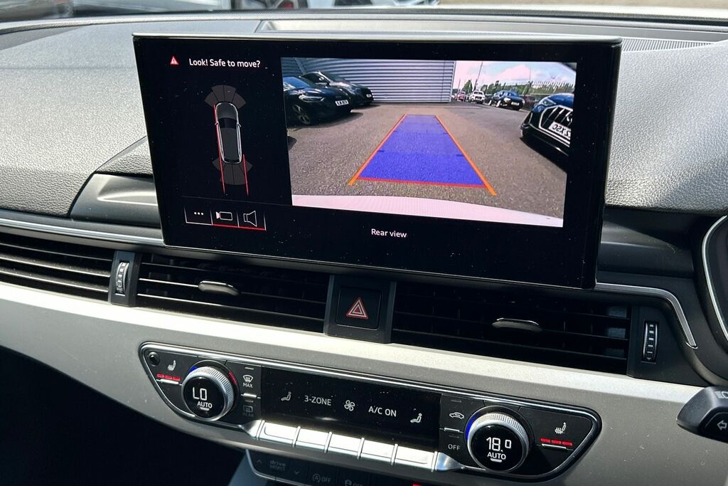 Audi A4 Avant Black Edition Black #27