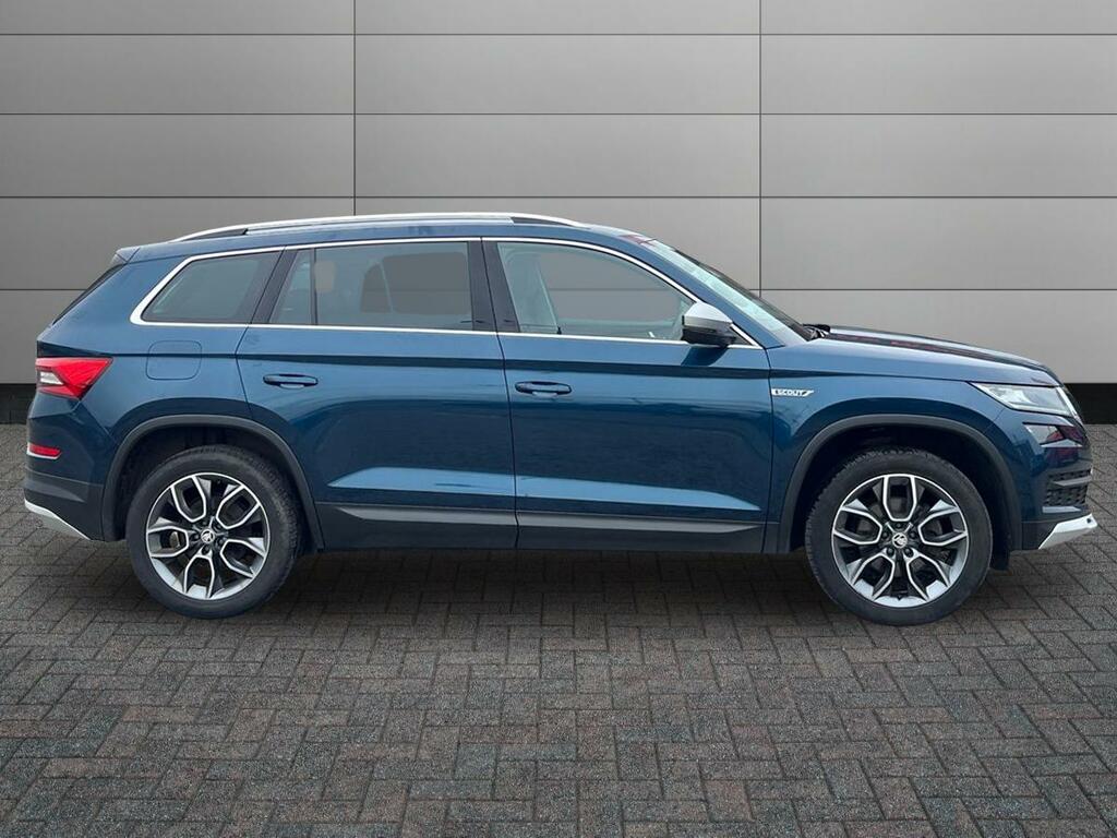 Skoda Kodiaq 2.0 Tdi 4X4 150Ps Scout 7 Seats Blue #4