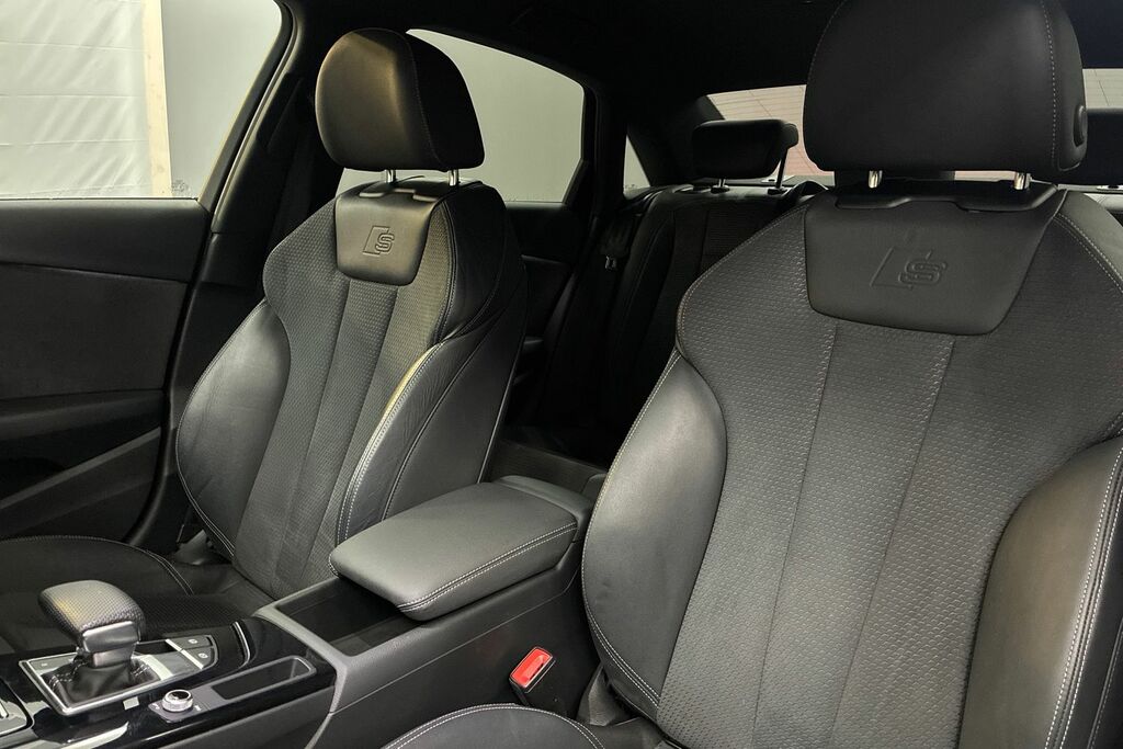 Audi A4 Petrol Blue #16