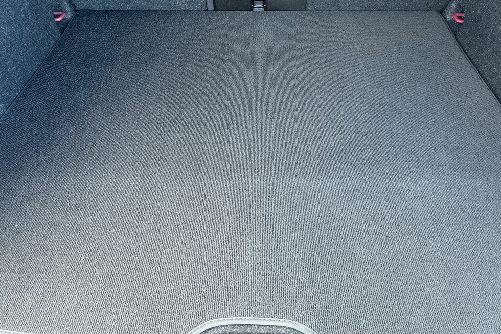 Volvo XC40 R-design, T3 Black #8