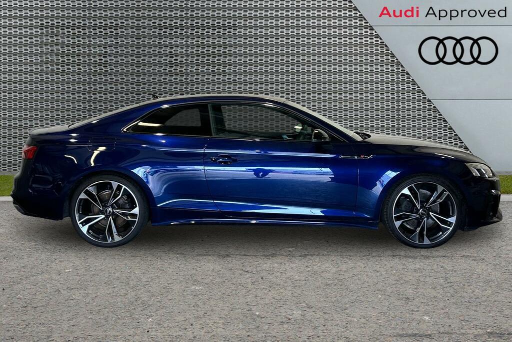 Audi A5 Hatchback Black #4