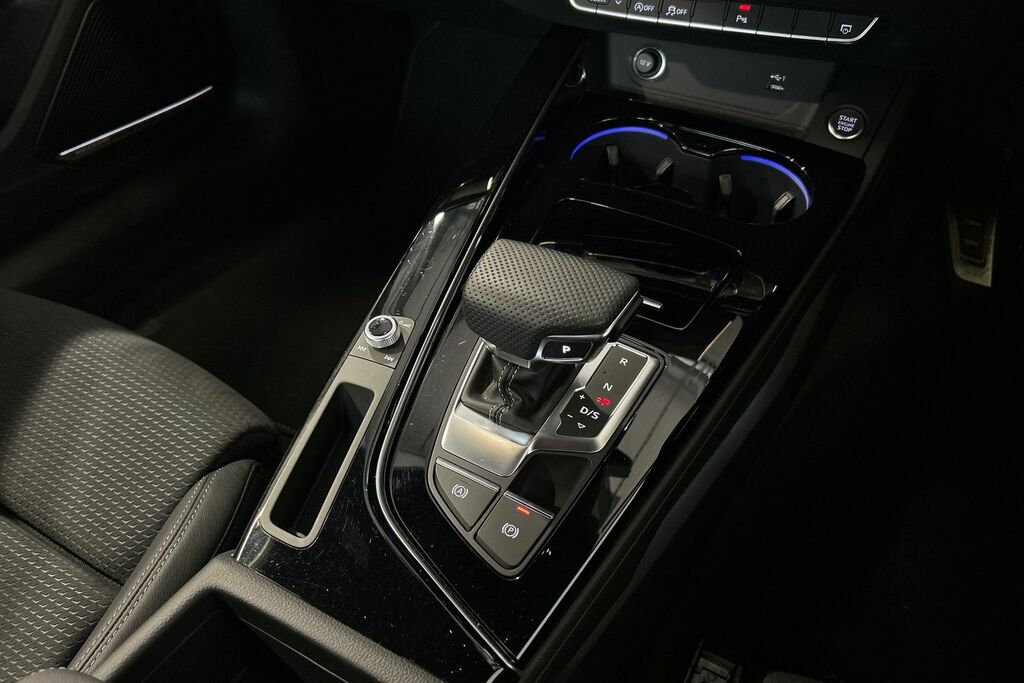 Audi A5 Hatchback Black #23