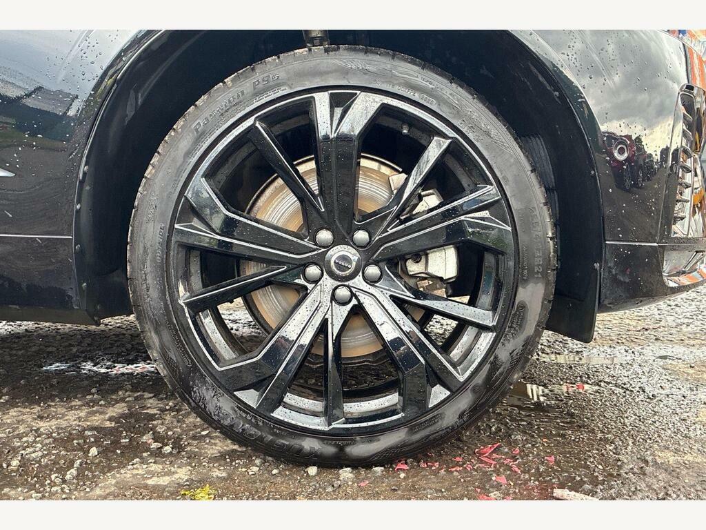 Volvo XC60 Black Edition Plus, B5 Awd Mild Hybrid, Black #5