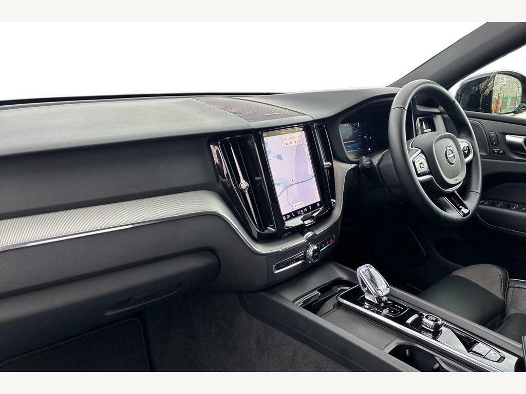 Volvo XC60 Black Edition Plus, B5 Awd Mild Hybrid, Black #2