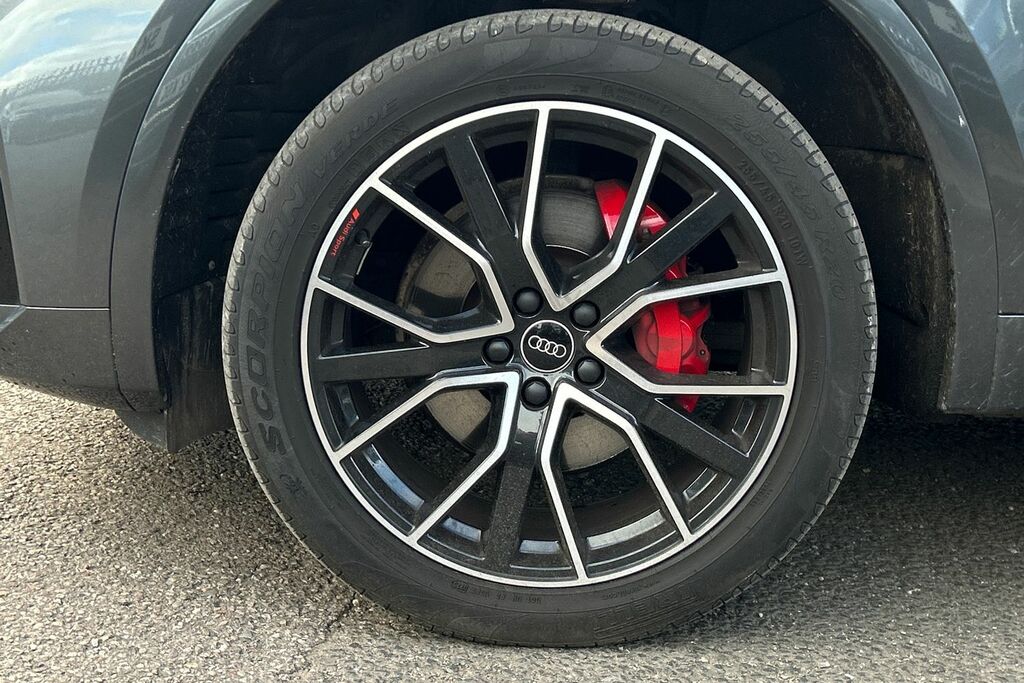 Audi Q5 Edition 1 45 Tfsi Quattro 265 Ps S Tronic Grey #5