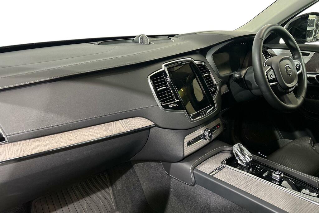 Volvo XC90 Ultimate, B5 Awd Mild Hybrid, Dark, 7 Seat White #2