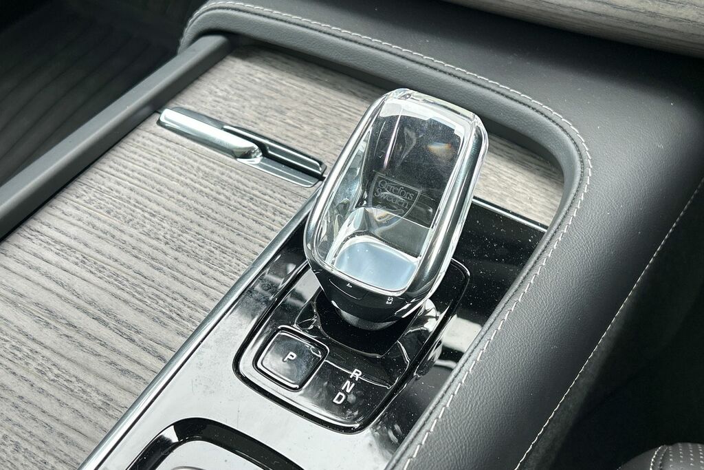 Volvo XC90 Suv Black #13