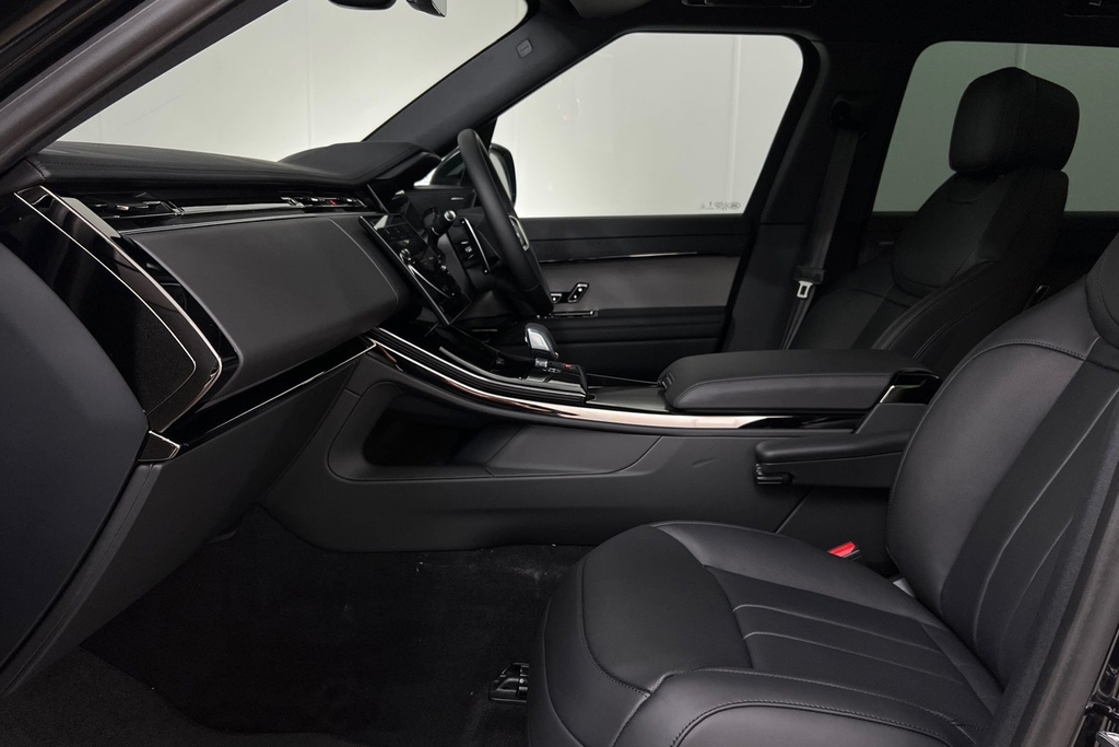 Land Rover Range Rover Sport D250 Edition SM26PFO Black #3