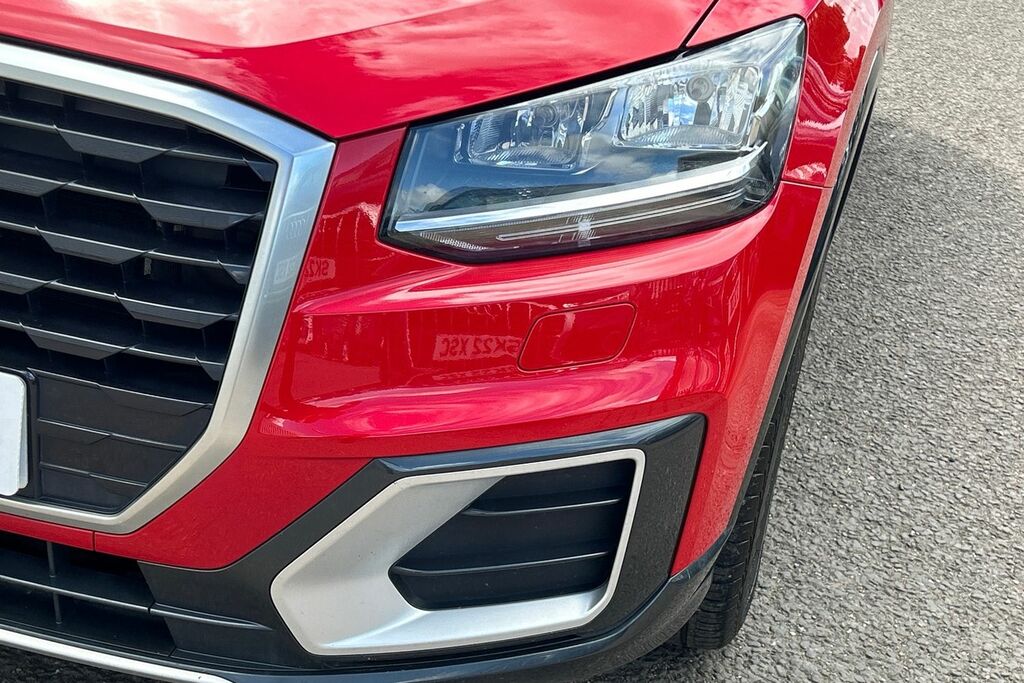 Audi Q2 30 Tfsi Black Edition Grey #18