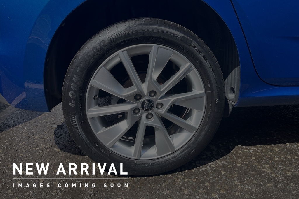Skoda Kamiq 1.0 Tsi 110 Se Drive Blue #5
